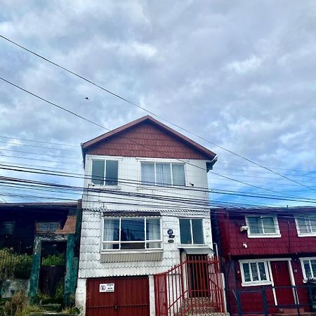 Hospedaje Familiar Glady'S House Puerto Montt Esterno foto